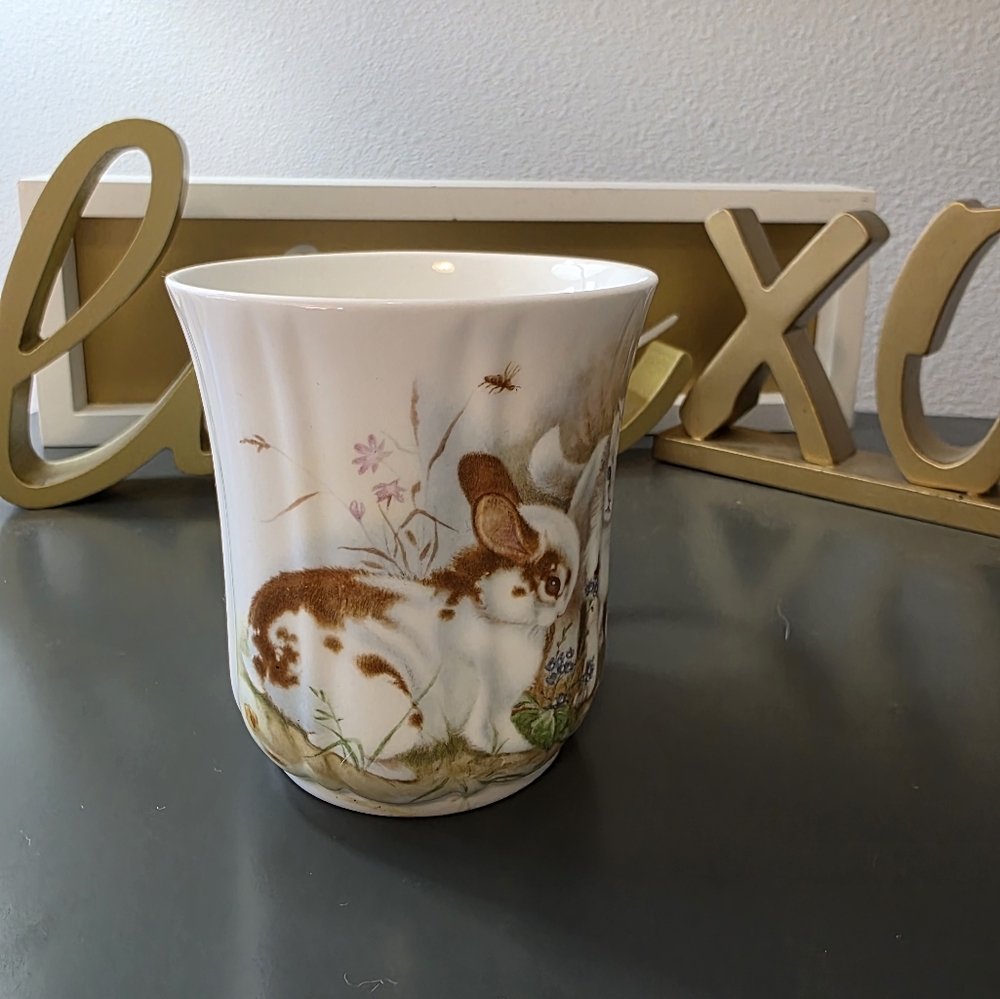 China Tea Cup - Picture 4 of 4